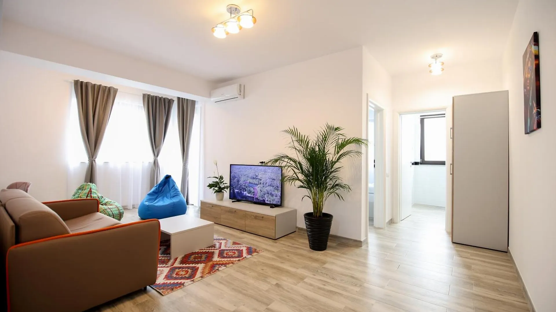 Vitan Central Oasis - Free Secured Private Parking - Self Check-In - Bucarest 0*,  Romania